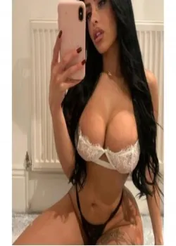 Ayşe Profile